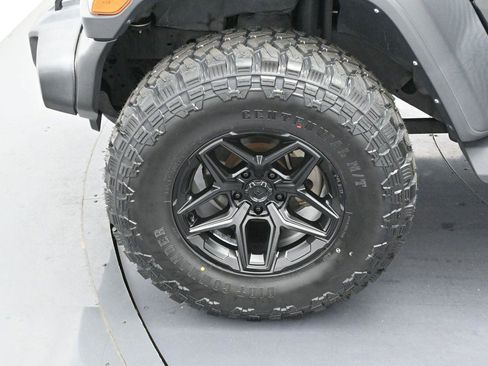 Used 2023 Jeep Wrangler Unlimited Sport AWD/4WD image 27