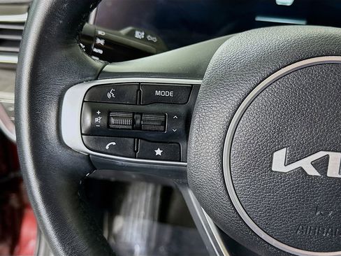 Used 2025 Kia Sportage X-Line w/ Premium Package AWD/4WD image 23