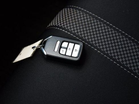 Used 2021 Honda Civic Sport image 15