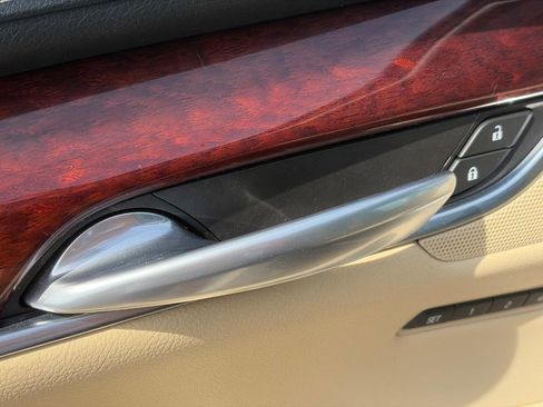Used 2018 Cadillac XT5 Premium Luxury AWD/4WD image 21