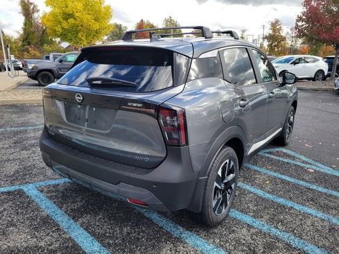 New 2026 Nissan Kicks SV w/ SV Premium Package image 4