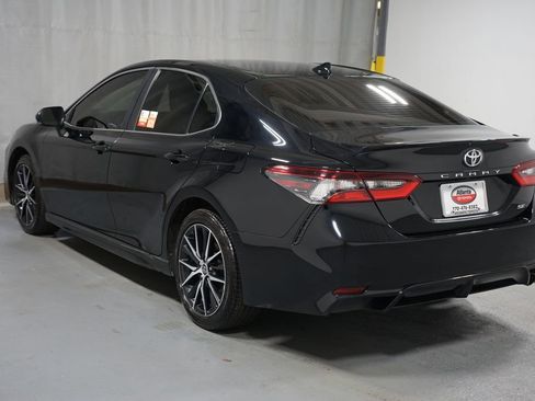 Certified 2023 Toyota Camry SE image 6