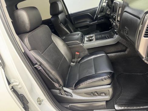 Used 2014 GMC Sierra 1500 SLT w/ All-Terrain Package image 28