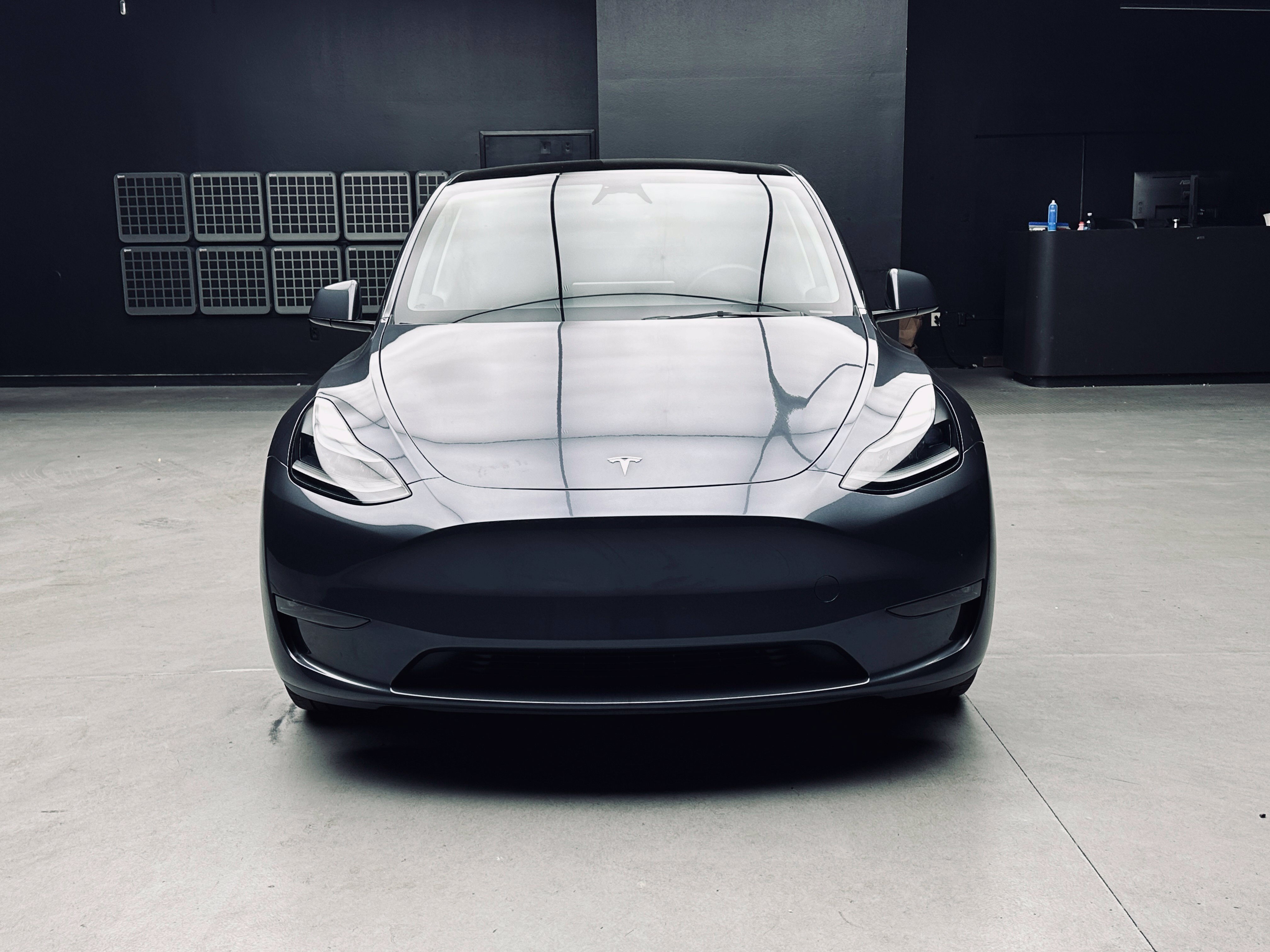 Used 2023 Tesla Model Y Long Range AWD/4WD image 11