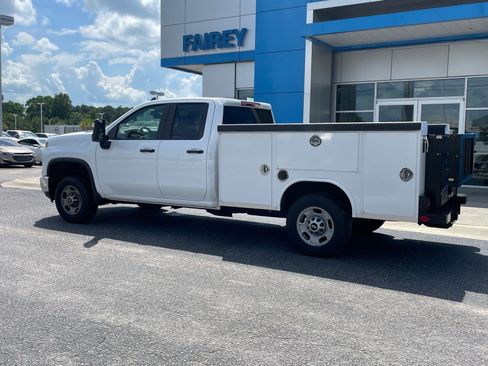 Used 2024 Chevrolet Silverado 2500 W/T w/ WT Convenience Package RWD image 3