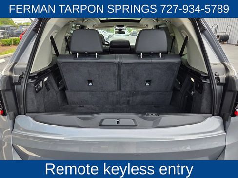 Used 2025 BMW X7 xDrive40i AWD/4WD image 19