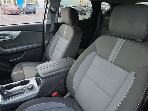 Certified 2024 Chevrolet Blazer LT w/ Convenience Package image 17