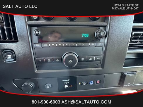 Used 2023 GMC Savana 3500 LS image 10