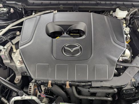 Used 2025 MAZDA CX-50 AWD 2.5 S w/ Preferred Package image 12