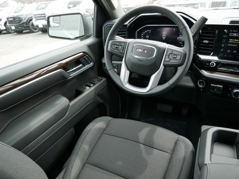 New 2026 GMC Sierra 1500 Elevation AWD/4WD image 11