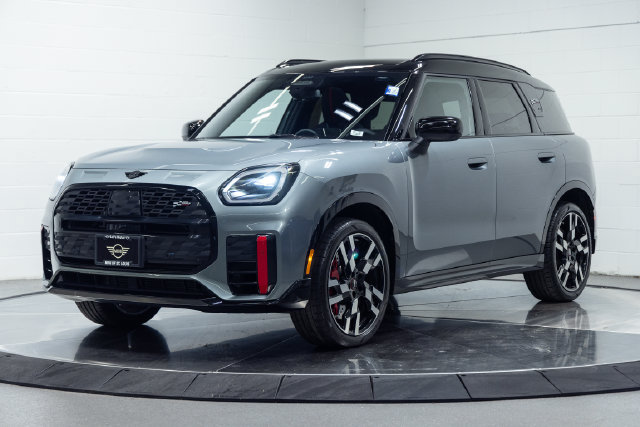 Certified 2025 MINI Cooper Countryman John Cooper Works w/ Comfort Package Max AWD/4WD image 6