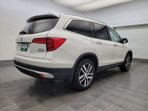 Used 2018 Honda Pilot Elite image 9