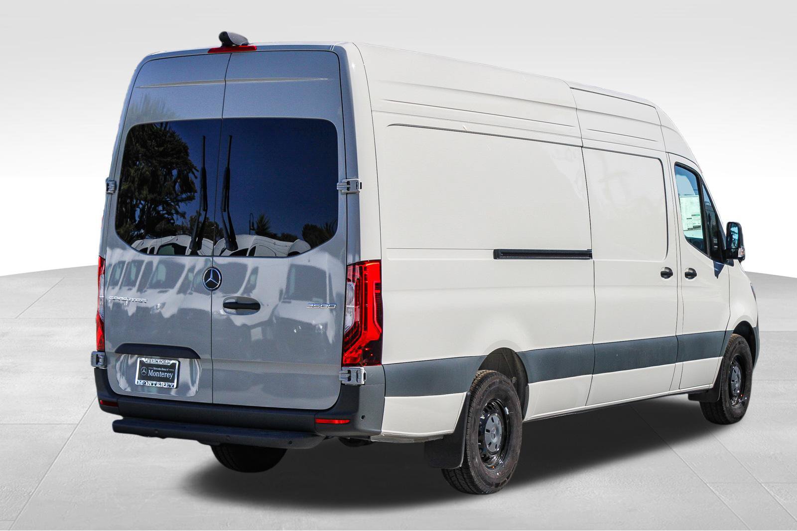 New 2026 Mercedes-Benz Sprinter 2500 image 8