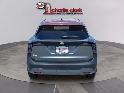 New 2026 Nissan Kicks SV FWD image 4