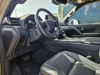 Used 2025 Lexus LX 700h Overtrail video 2