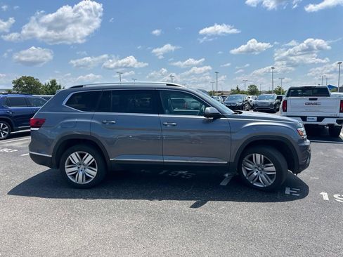 Used 2018 Volkswagen Atlas SEL Premium AWD/4WD image 10