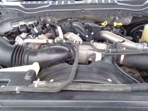 Used 2019 Ford F250 XLT w/ XLT Premium Package image 39