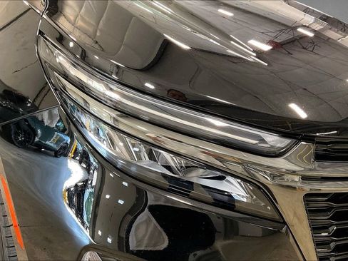 Used 2023 Chevrolet Equinox RS AWD/4WD image 33
