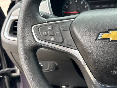 Used 2018 Chevrolet Equinox LS AWD/4WD image 15