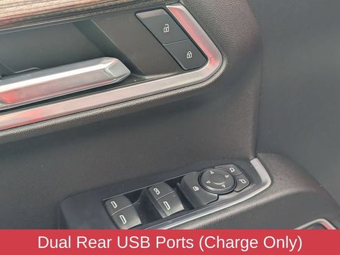 Used 2022 Chevrolet Silverado 1500 LT AWD/4WD image 12