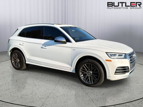 Used 2018 Audi SQ5 Prestige AWD/4WD image 6