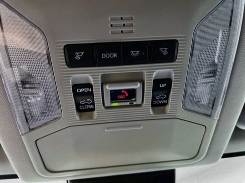 Used 2025 Toyota RAV4 XLE w/ Convenience Package FWD image 20