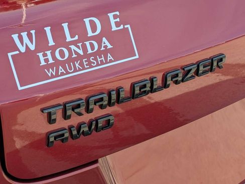 Used 2024 Chevrolet TrailBlazer RS w/ Convenience Package image 12