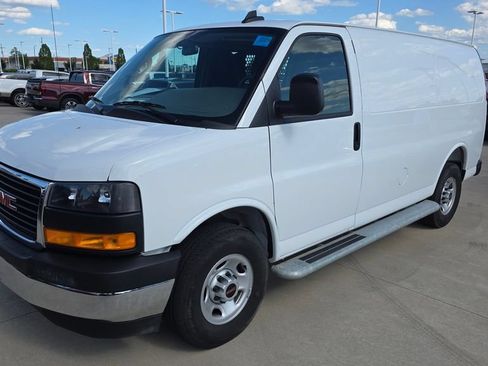 Used 2025 GMC Savana 2500 w/ Driver Convenience Package RWD image 1