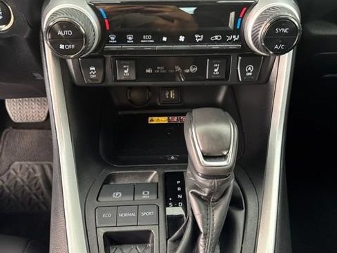 Used 2024 Toyota RAV4 XLE Premium w/ Weather Package FWD image 19