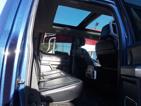Used 2017 Ford F150 Lariat w/ Equipment Group 502A Luxury AWD/4WD image 21
