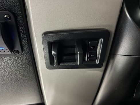 Used 2018 Ford F150 Lariat image 16