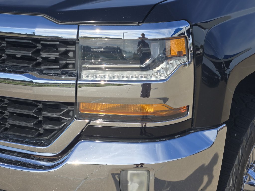 Used 2018 Chevrolet Silverado 1500 LT w/ Texas Edition AWD/4WD image 30