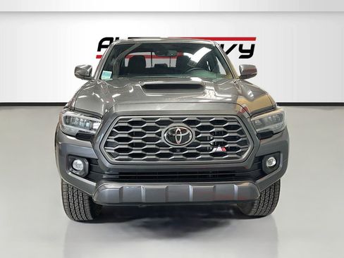 Used 2023 Toyota Tacoma TRD Sport w/ Advanced Technology Package AWD/4WD image 2