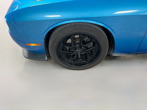 Used 2023 Dodge Challenger R/T w/ Blacktop Package RWD image 29