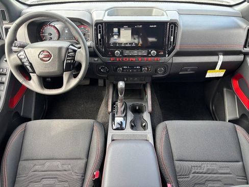New 2025 Nissan Frontier PRO-4X image 6