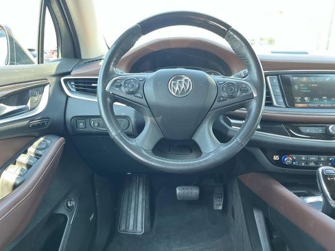 Used 2019 Buick Enclave Avenir w/ Avenir Technology Package AWD/4WD image 14