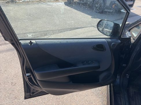 Used 2008 Honda Fit Sport image 12