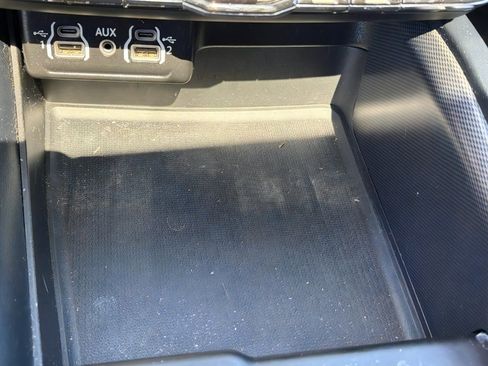 Used 2023 Dodge Durango GT RWD image 28