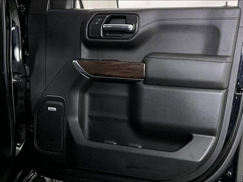 Used 2019 GMC Sierra 1500 SLT w/ SLT Convenience Package image 22