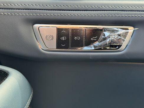 New 2025 Cadillac Escalade IQ Sport 2 w/ LPO, Premium Carpet Package image 27