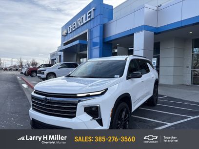 New 2026 Chevrolet Traverse LT w/ LPO, Floor Liner Package