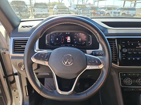 Used 2023 Volkswagen Atlas Cross Sport SE image 21