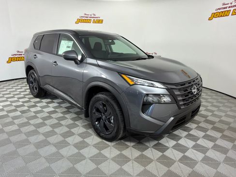 New 2026 Nissan Rogue SV FWD image 8