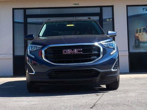 Used 2019 GMC Terrain SLE w/ Driver Convenience Package FWD image 7