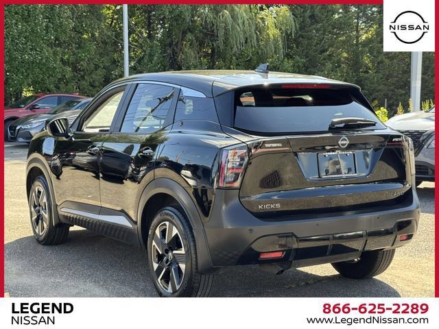 Certified 2025 Nissan Kicks SV AWD/4WD image 8