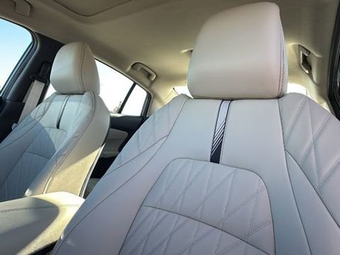 New 2026 Nissan Sentra SL w/ Floor Mat Package FWD image 11