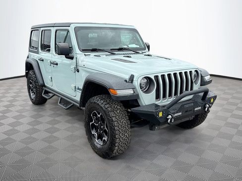 Used 2023 Jeep Wrangler Unlimited Rubicon 4xe w/ Cold Weather Group AWD/4WD image 4