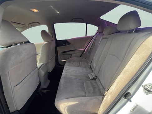 Used 2013 Honda Accord LX image 21