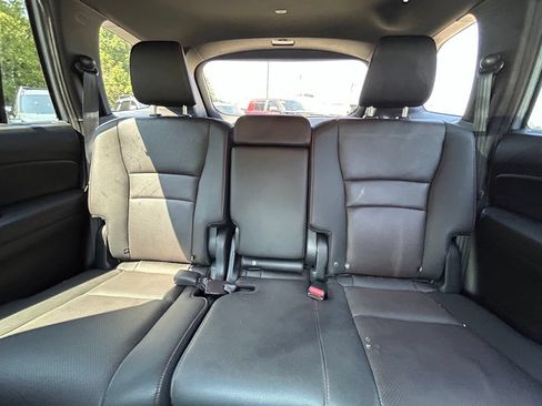 Used 2024 Honda Passport Black Edition image 6