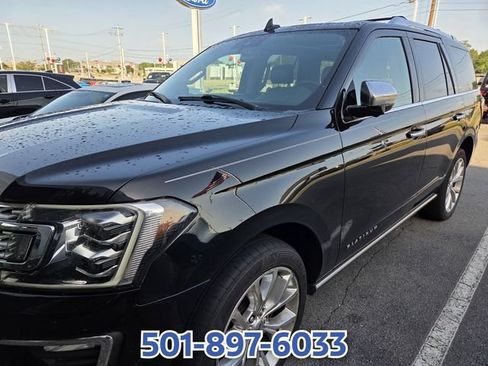 Used 2019 Ford Expedition Platinum AWD/4WD image 5